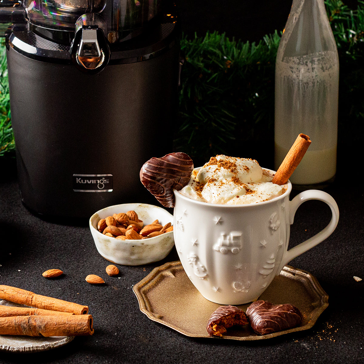 Gingerbread Almond Latte