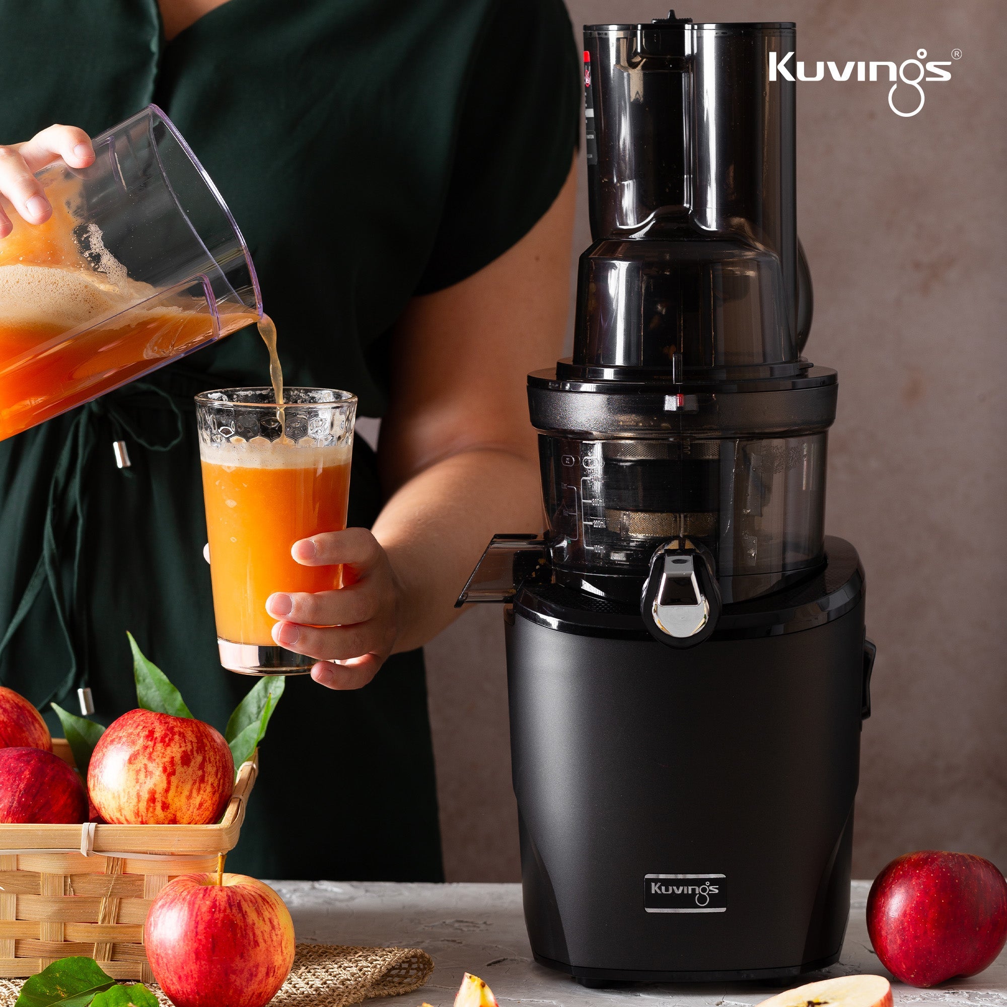 Kuvings is engaging in marketing activities with global ambassadors